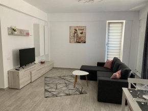 COSTIN APARTMENTS C&C Residence
